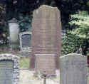 Jever Friedhof 100.jpg (68860 Byte)